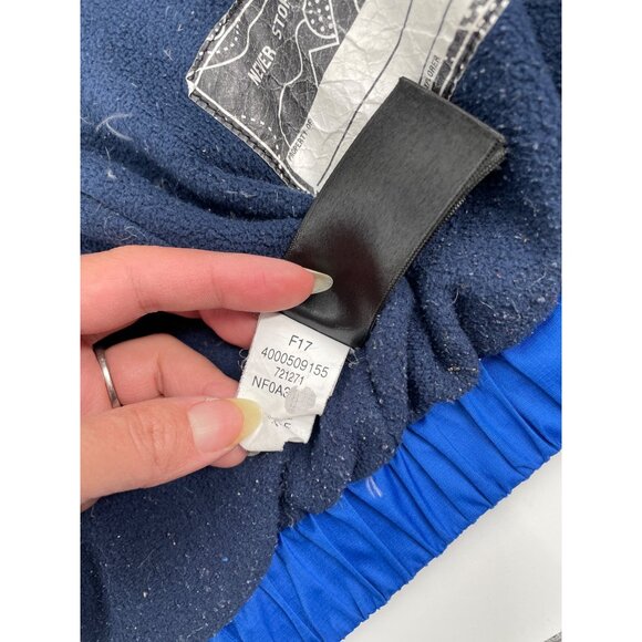 The North Face Boys XS Insulated Hooded Puffer Jacket Goose Down Blue Coat - Picture 8 of 9